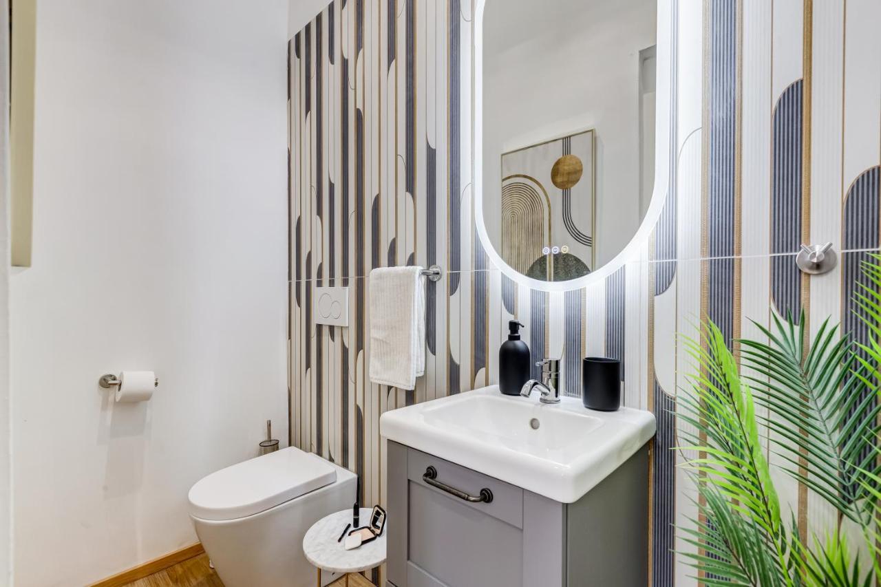 Villa Chiara - A New Luxury Star Is Born In Rome! Exteriör bild