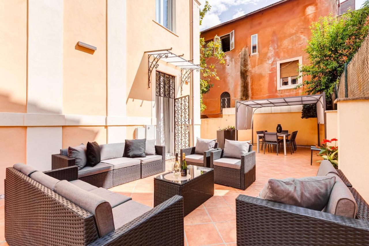 Villa Chiara - A New Luxury Star Is Born In Rome! Exteriör bild