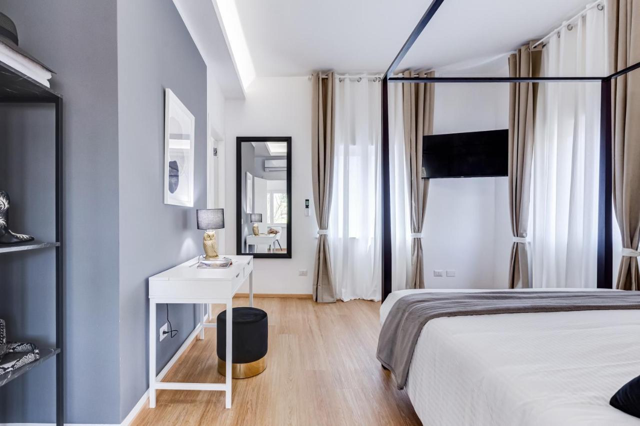 Villa Chiara - A New Luxury Star Is Born In Rome! Exteriör bild