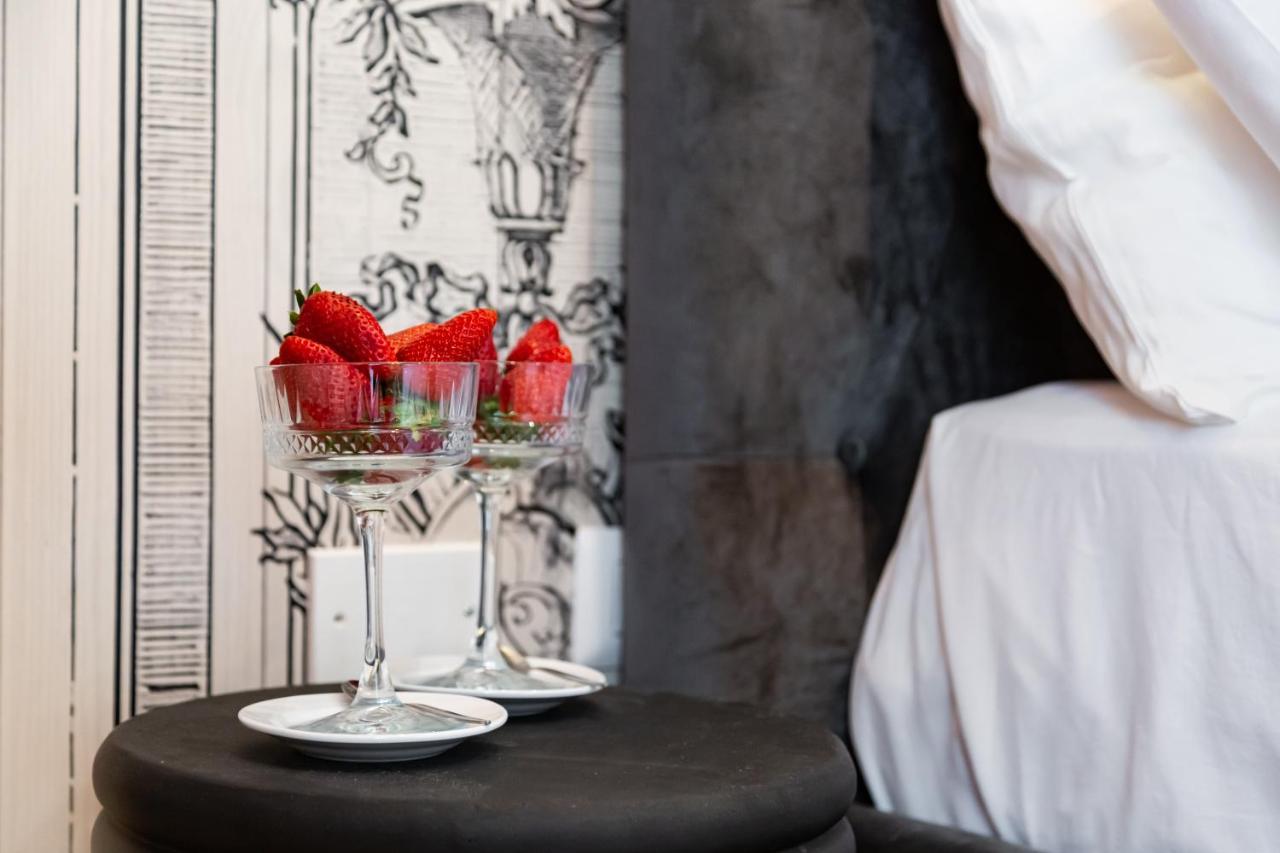 Villa Chiara - A New Luxury Star Is Born In Rome! Exteriör bild